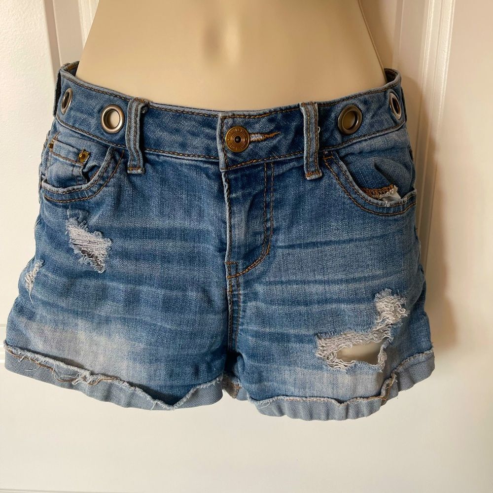 VANILLA STAR Juniors Ripped Denim Distressed Jean Shorts Size 3